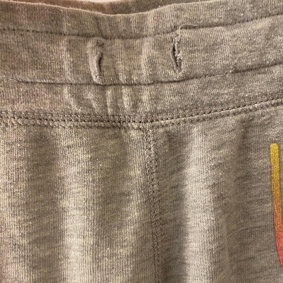 LIVE LOVE DREAM GRAY SWEATPANTS SIZE SMALL - Picture 2 of 5